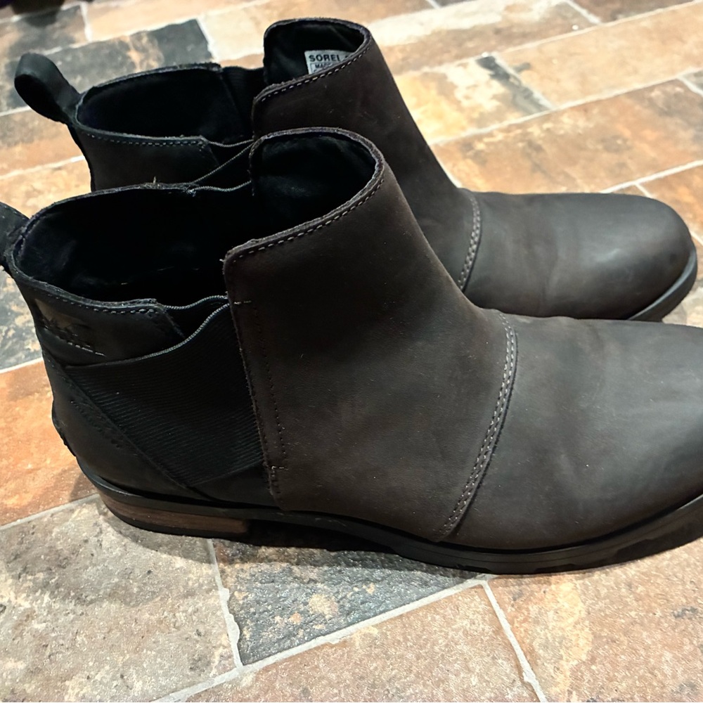 Sorel Dark Brown/ Black Chelsea ankle Boots